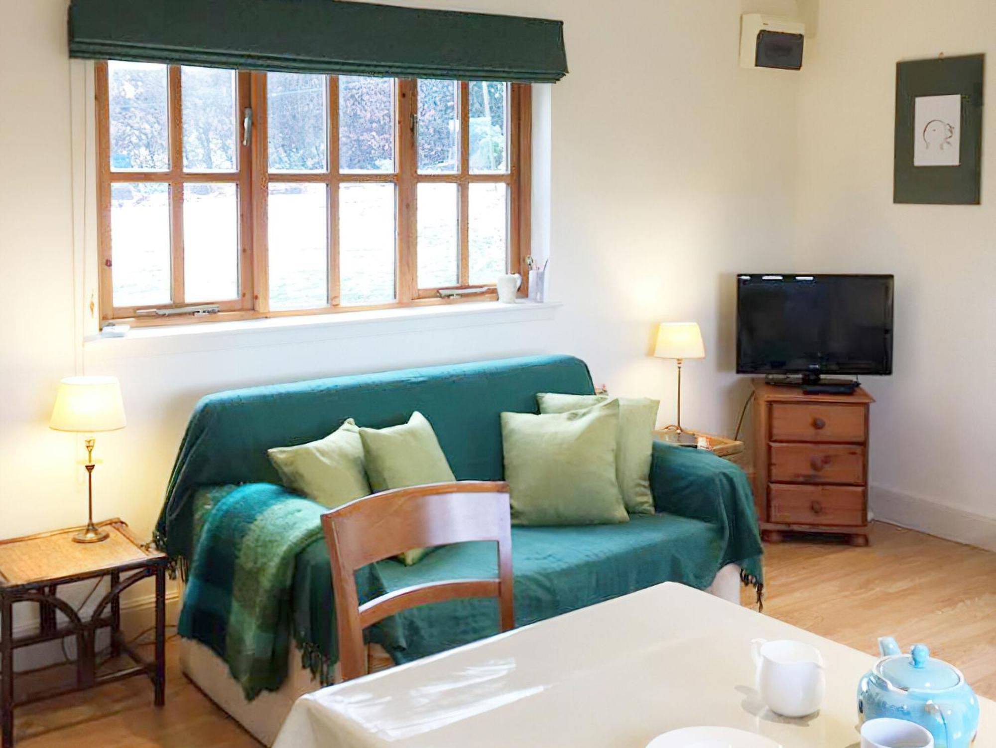 Вилла The Wee House Muthill Экстерьер фото
